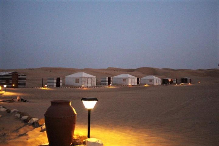 Legend Desert Camp Fulayj al Masha'ikh エクステリア 写真