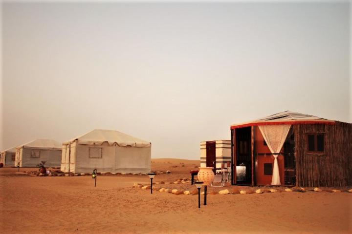 Legend Desert Camp Fulayj al Masha'ikh エクステリア 写真