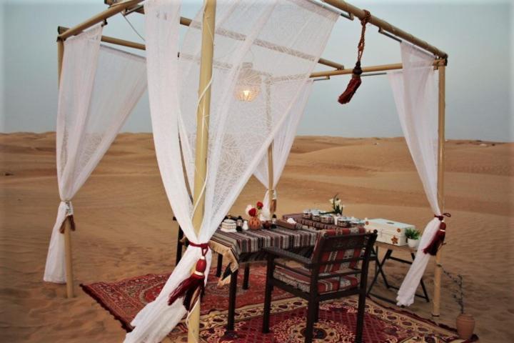 Legend Desert Camp Fulayj al Masha'ikh エクステリア 写真