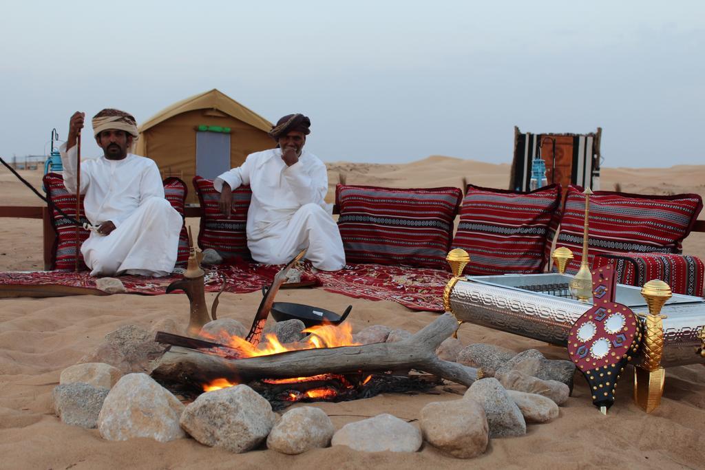 Legend Desert Camp Fulayj al Masha'ikh エクステリア 写真