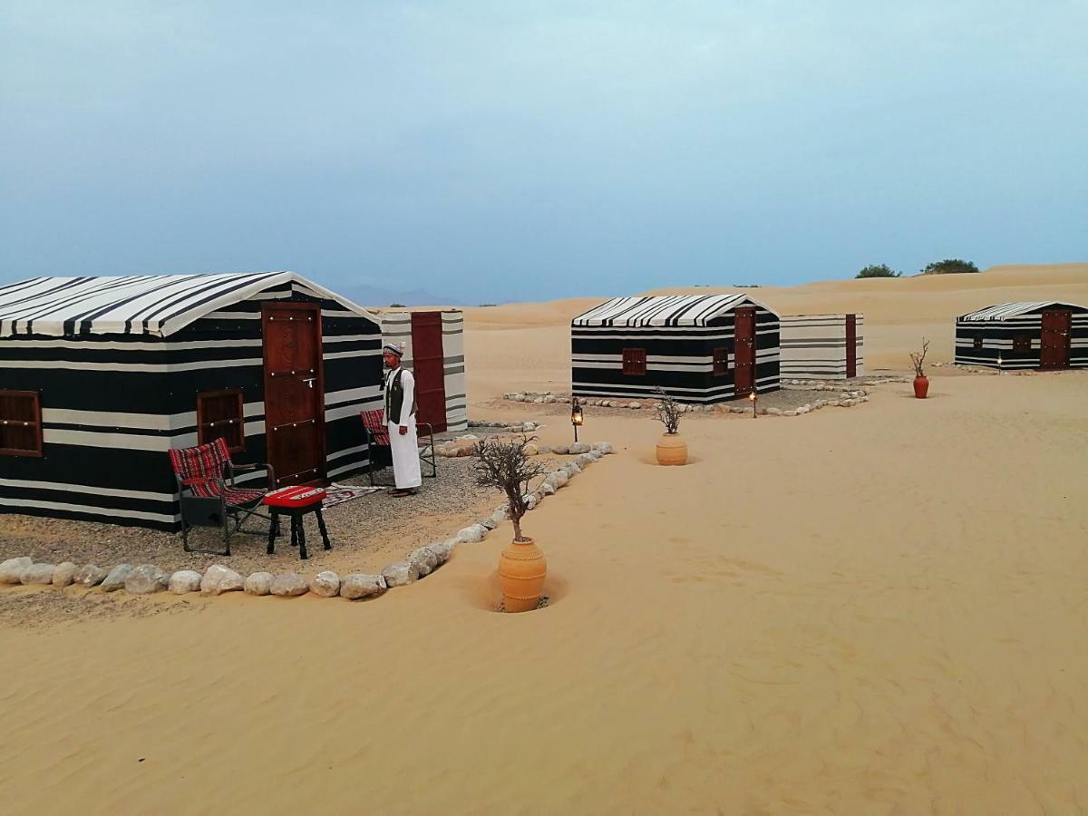 Legend Desert Camp Fulayj al Masha'ikh エクステリア 写真