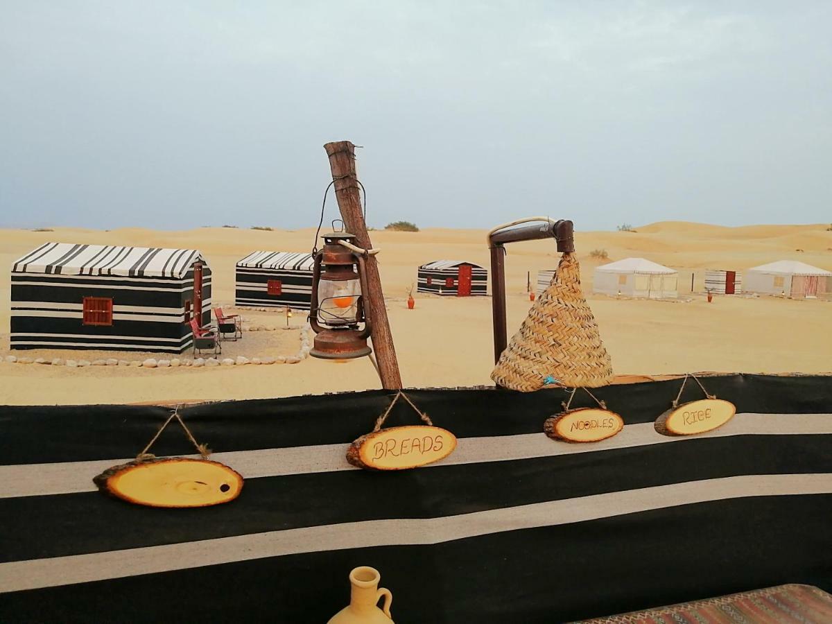 Legend Desert Camp Fulayj al Masha'ikh エクステリア 写真